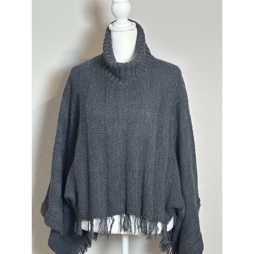Bisou Bisou Michele Bohbot Women’s Sweater Poncho Gray One Size‎ Poncho Sweater